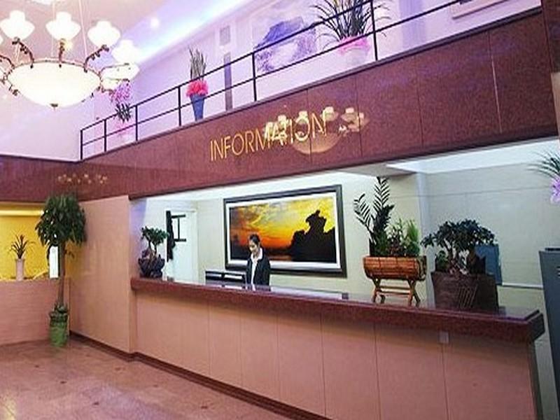 Manhattan Hotel Чеджудо Экстерьер фото
